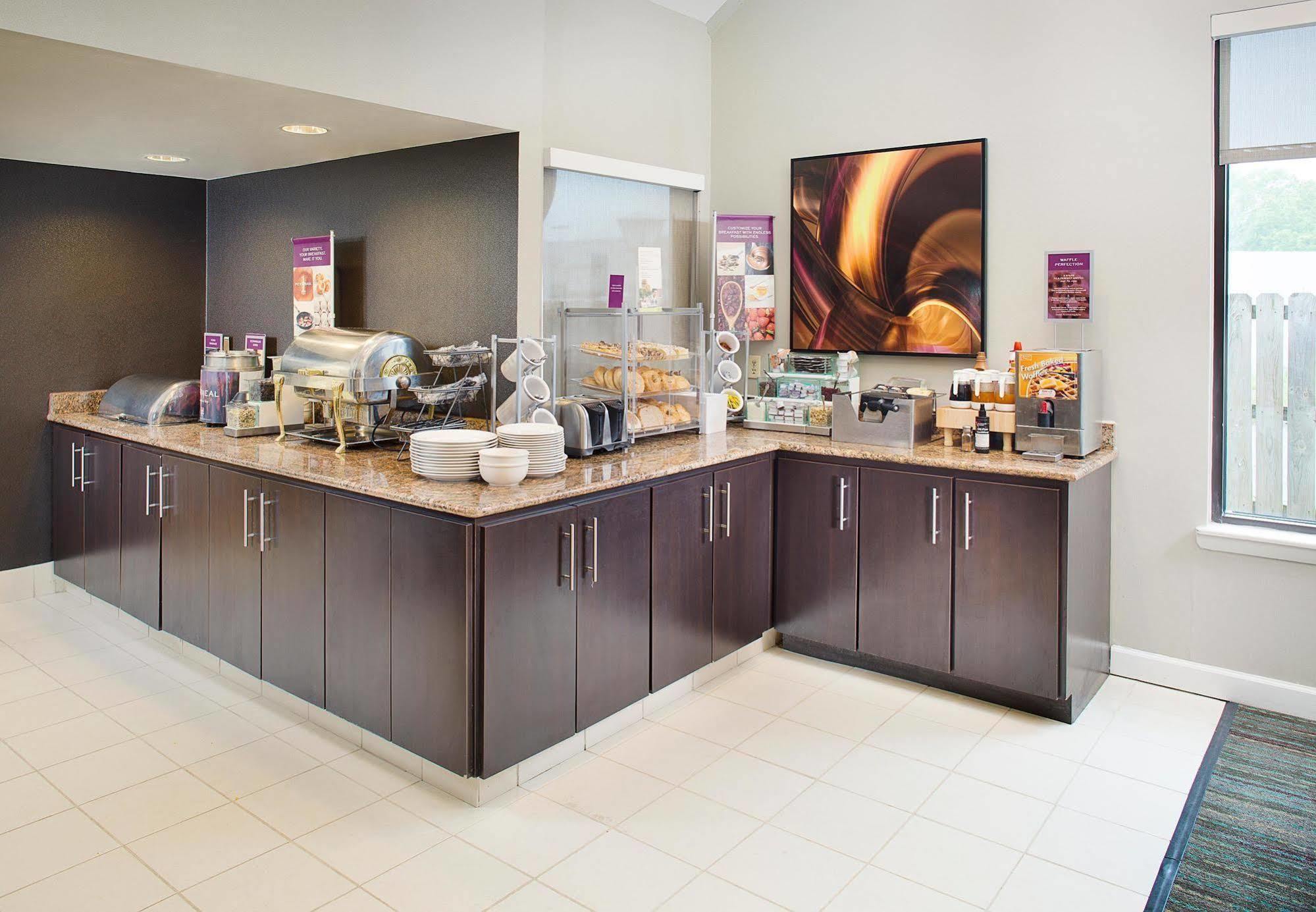West End 3* Dumbarton